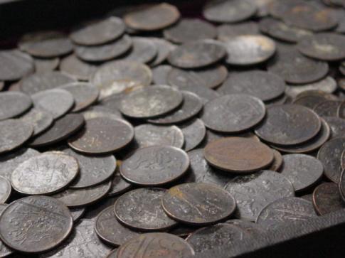 Coins on Admiral Gardner's wreck - 1809
